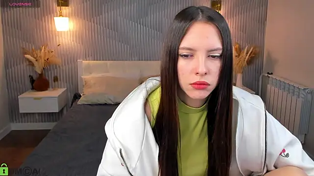 elise robbie online show from April 14, 1:00 am