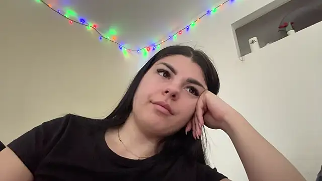 PatriciaDaniels online show from April 13, 1:16 pm