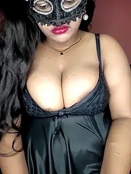 Hot Girl Dimple online show from April 23, 6:25 am