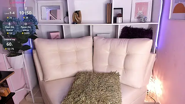 Irina Alekseeva online show from April 16, 9:39 pm