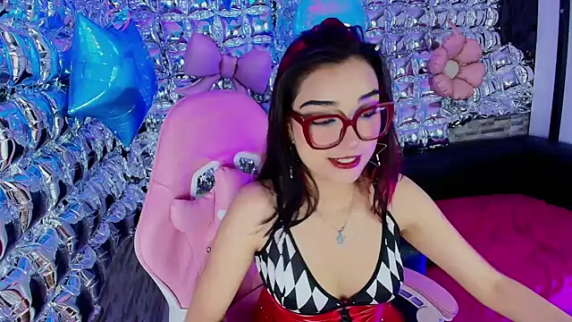 lala cherry online show from April 16, 8:42 pm