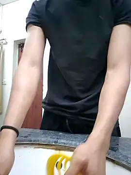 peanutbutteater online show from March 23, 2:43 pm