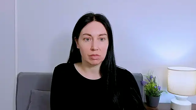 MiaFair online show from March 30, 3:13 pm