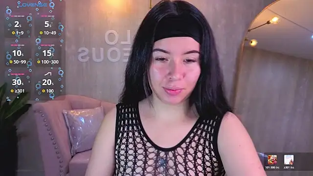 Kylia a online show from April 7, 7:58 pm