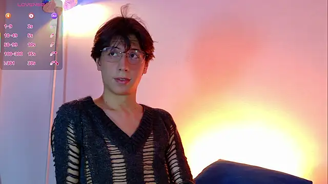 Snapshot of lui_x_dust chatting on March 3, 4:40 am lui x dust online show from March 3, 4:40 am