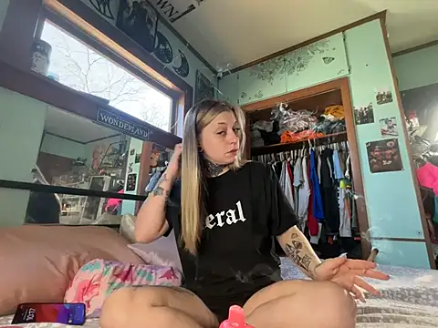 Sarasweets33 online show from March 14, 3:17 pm