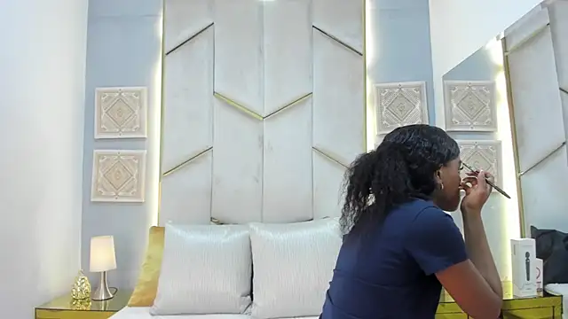 KarinaaCoxx online show from March 28, 12:16 pm