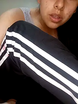 Rosyshadow online show from April 15, 5:36 am