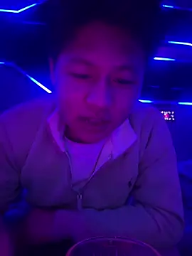 zhuendong000001 online show from March 19, 2:10 pm