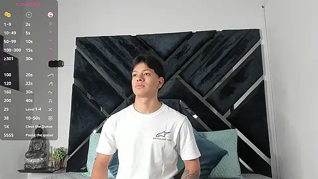 TonyPetrovjs online show from June 19, 3:44 am