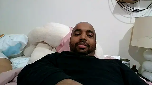 Snapshot of Shotariano chatting on February 20, 5:37 am Shotariano online show from February 20, 5:37 am