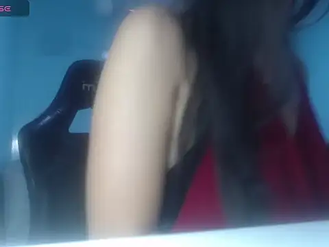 Snapshot of mila_t_ chatting on February 27, 8:09 pm mila t online show from February 27, 8:09 pm