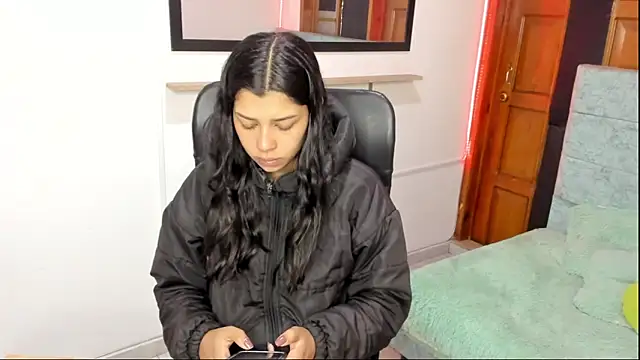 Snapshot of Aysha_winxs chatting on March 3, 2:50 am Aysha winxs online show from March 3, 2:50 am