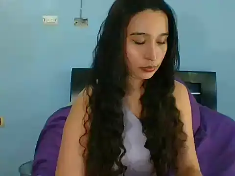 scarlettscottx  online show from March 24, 11:32 pm