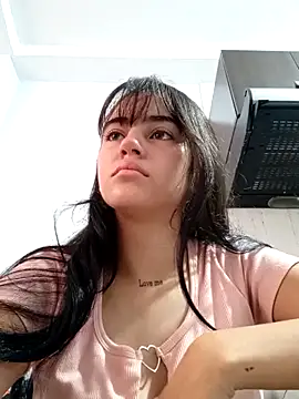 Snapshot of sara_cute_so chatting on April 29, 12:09 pm sara cute so online show from April 29, 12:09 pm