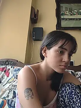 Snapshot of sara_cute_so chatting on June 26, 5:28 pm sara cute so online show from June 26, 5:28 pm