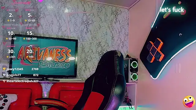 Snapshot of Mayka_Hot chatting on February 20, 11:22 am Mayka Hot online show from February 20, 11:22 am