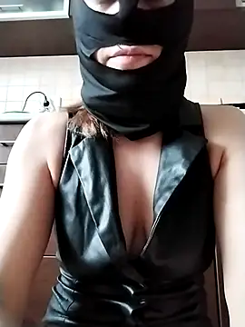 Snapshot of Honeybby1 chatting on February 22, 12:26 pm Honeybby1 online show from February 22, 12:26 pm