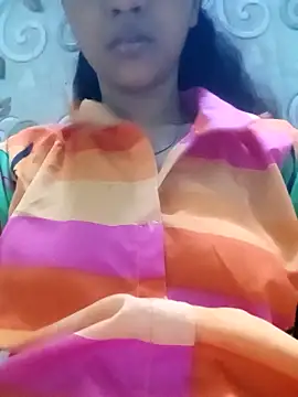 Vandana122 online show from May 7, 11:37 am