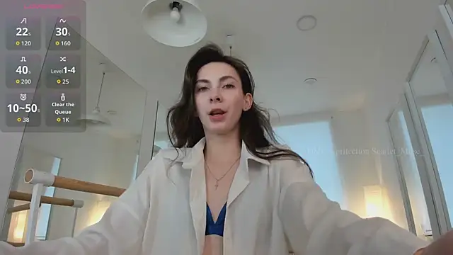 Scarlet Muse  online show from March 25, 9:15 am