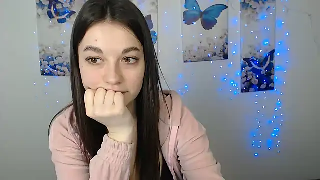 LolaLush X online show from February 24, 2:15 pm