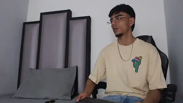 Endrick-23 online show from March 6, 3:25 am