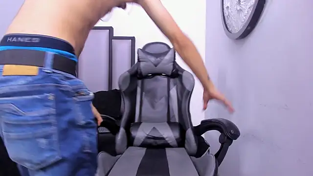 Endrick-23 online show from March 22, 4:05 am