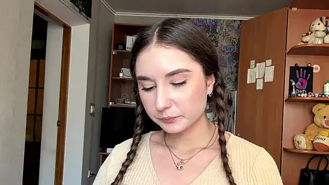 poly princess online show from April 1, 1:41 pm