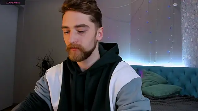 Snapshot of Dexter_Raze chatting on February 24, 10:52 pm Dexter Raze online show from February 24, 10:52 pm