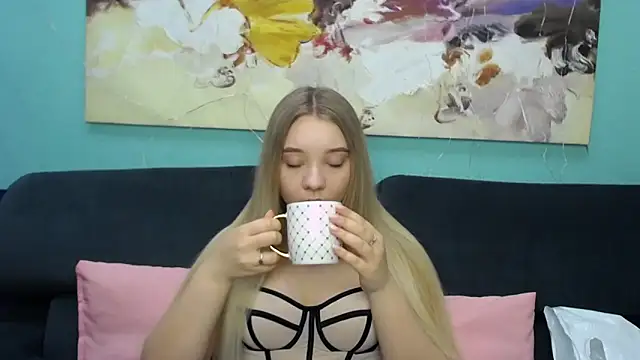 MilanaSiia online show from March 6, 5:37 am