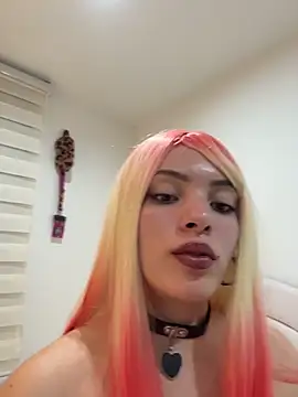 romanovanita online show from February 22, 5:19 am