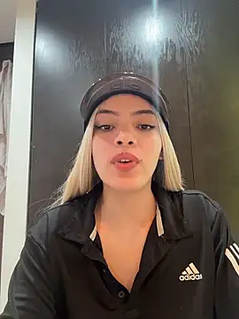 romanovanita online show from March 9, 5:11 am