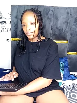 Divine Beautyxx online show from April 13, 3:56 am