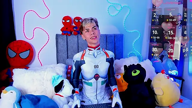 Callum 777 online show from April 10, 3:45 am