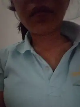 Snapshot of kieuqueen92 chatting on February 25, 11:31 am kieuqueen92 online show from February 25, 11:31 am