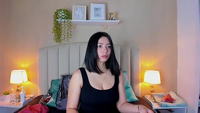 sara kitten19 online show from March 25, 1:39 pm