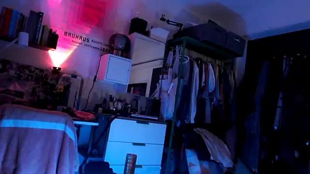 kaitomas online show from April 18, 12:42 pm