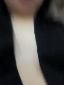 Snapshot of Halyken chatting on February 27, 6:24 am Halyken online show from February 27, 6:24 am