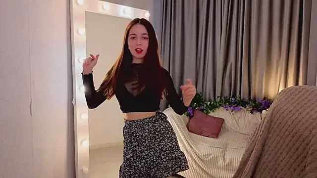 BellaThery online show from March 22, 5:11 am