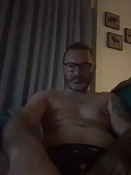 Snapshot of ivandotato23 chatting on June 22, 9:12 pm ivandotato23 online show from June 22, 9:12 pm