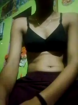 Snapshot of wifedesi7050 chatting on May 25, 5:08 pm wifedesi7050 online show from May 25, 5:08 pm