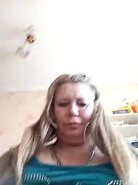 KiraStanton online show from March 26, 10:43 am