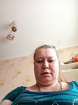 KiraStanton online show from April 17, 11:35 am