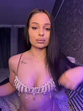 Olivia Noor online show from July 9, 6:56 pm