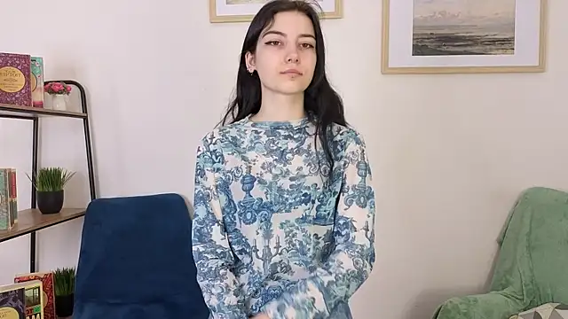 Lilian Merf online show from April 5, 8:11 am