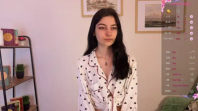 Lilian Merf online show from April 17, 8:06 am