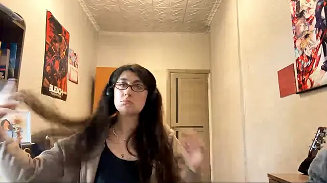 Snapshot of AshlynWabasha chatting on February 24, 3:43 pm AshlynWabasha online show from February 24, 3:43 pm