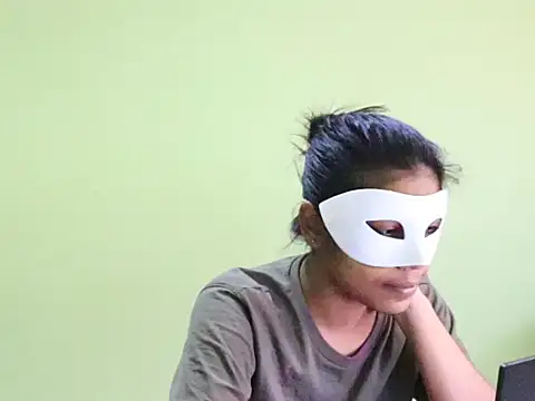 Snapshot of mrsdevika chatting on March 3, 9:59 am mrsdevika online show from March 3, 9:59 am