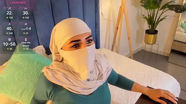  jamiila online show from March 10, 6:35 pm