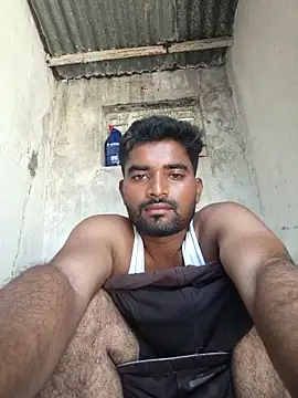 Snapshot of Fantasy_King_3939 chatting on June 4, 8:53 am Fantasy King 3939 online show from June 4, 8:53 am